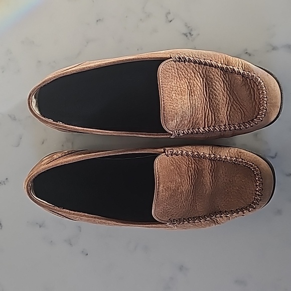Leather moccasins - Picture 2 of 4